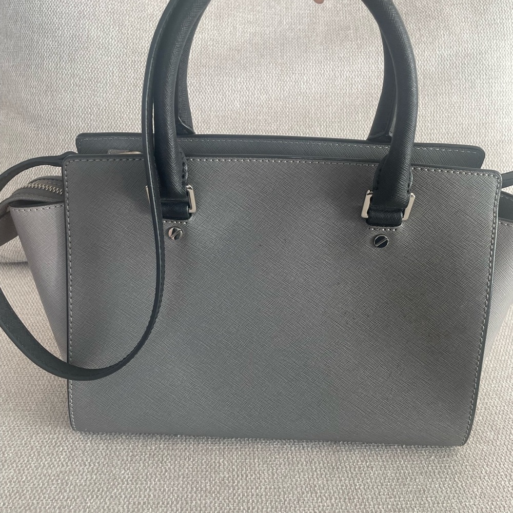Michael Kors - Picture 7 of 9